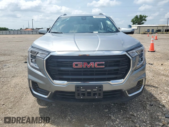 2024 GMC Terrain SLE with VIN 3GKALMEG7RL396649, listed as a Copart auction lot 54423435 with 3,411 mi miles and Salvage title. Bid and sale history available at DreamBid. Image 5.