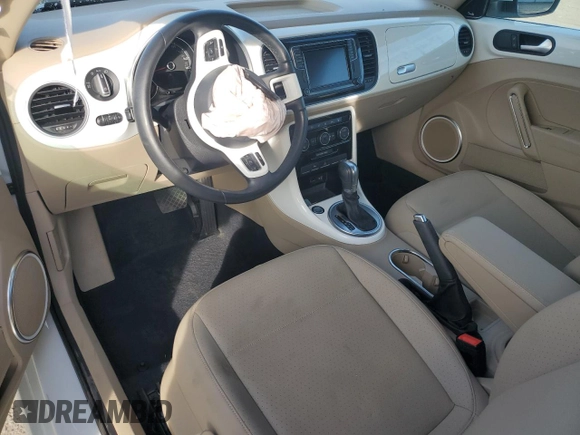 2019 Volkswagen Beetle SE with VIN 3VWJD7AT9KM720369, listed as a Copart auction lot 43407005 with Not provided miles and Salvage title. Bid and sale history available at DreamBid. Image 8.