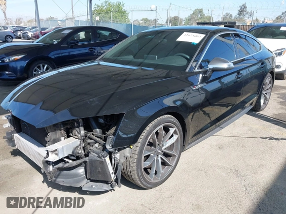 2019 Audi S5 Sportback Premium Plus z VIN WAUB4CF50KA090648, wystawiony jako IAAI lot #42073002 z przebiegiem 39 185 mil mil oraz . Historia ofert i sprzedaży dostępna na DreamBid. Obrazek 2.
