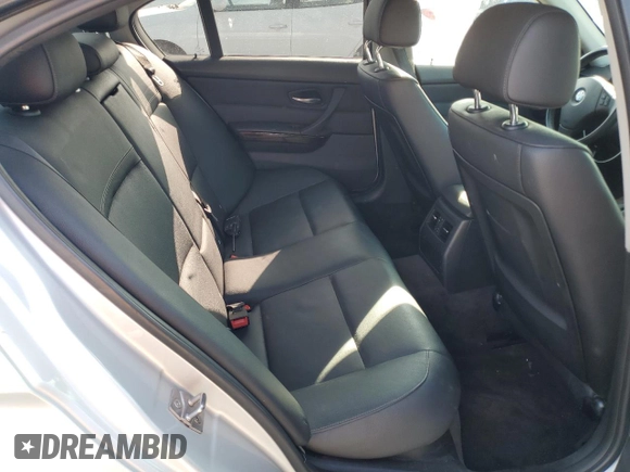 2011 BMW 3 Series 328i with VIN WBAPH5C56BA442027, listed as a Copart auction lot 62583355 with 154,066 mi miles and Salvage title. Bid and sale history available at DreamBid. Image 10.