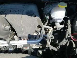 2019 Ram 1500 Big Horn z VIN 1C6RR7LT8KS639060, wystawiony jako Copart lot #84586355 z przebiegiem 34 029 mil mil oraz Szkoda całkowita • Salvage title. Historia ofert i sprzedaży dostępna na DreamBid. Obrazek 15.