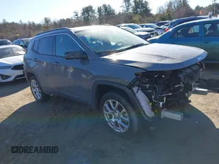 2024 Jeep Compass Latitude Lux with VIN 3C4NJDFN8RT602268, listed as a IAAI auction lot 41449109 with 11,137 mi miles and . Bid and sale history available at DreamBid. Image 1.