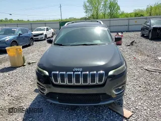 2019 Jeep Cherokee Limited z VIN 1C4PJLDB8KD439144, wystawiony jako Copart lot #52610545 z przebiegiem 99 531 mil mil oraz Szkoda całkowita • Salvage title. Historia ofert i sprzedaży dostępna na DreamBid. Obrazek 12.