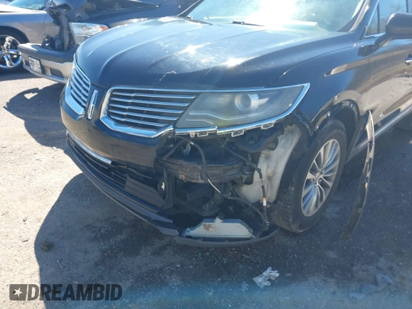 2016 Lincoln MKX Select with VIN 2LMTJ6KR1GBL60587, listed as a IAAI auction lot 41662337 with 169,187 mi miles. Bid and sale history available at carsss.com. Image 6.