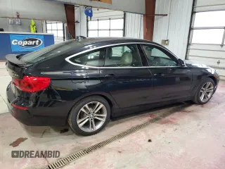 2019 BMW 3 Series 330i xDrive with VIN WBA8Z9C58KB220690, listed as a Copart auction lot 87442724 with 59,204 mi miles and Clean Title. Bid and sale history available at carsss.com. Image 3.