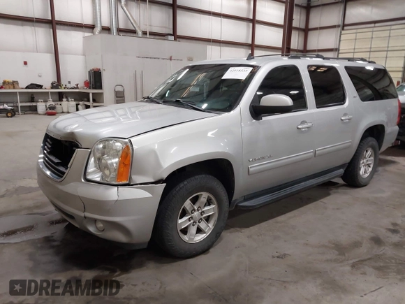 2013 GMC Yukon XL SLT z VIN 1GKS2KE71DR342261, wystawiony jako IAAI lot #42018535 z przebiegiem 201 847 mil mil oraz . Historia ofert i sprzedaży dostępna na DreamBid. Obrazek 21.