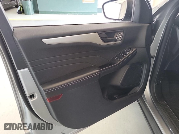 2022 Ford Escape SE z VIN 1FMCU0G61NUB33373, wystawiony jako IAAI lot #42791529 z przebiegiem 56 067 mil mil oraz . Historia ofert i sprzedaży dostępna na DreamBid. Obrazek 21.