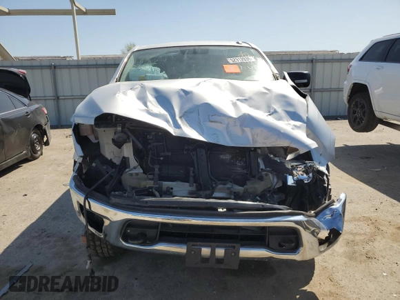 2018 Nissan Titan SV z VIN 1N6AA1EJ6JN542729, wystawiony jako Copart lot #52312035 z przebiegiem Nie podano mil oraz Szkoda całkowita • Salvage title. Historia ofert i sprzedaży dostępna na DreamBid. Obrazek 5.