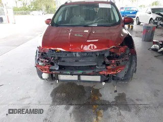 2016 Ford Escape SE with VIN 1FMCU0GX1GUB12017, listed as a IAAI auction lot 40760172 with 174,572 mi miles. Bid and sale history available at carsss.com. Image 6.