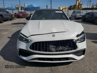2024 Mercedes-Benz C 43 AMG z VIN W1KAF8HB0RR158084, wystawiony jako Copart lot #52967005 z przebiegiem 8 607 mil mil oraz Szkoda całkowita • Salvage title. Historia ofert i sprzedaży dostępna na DreamBid. Obrazek 5.