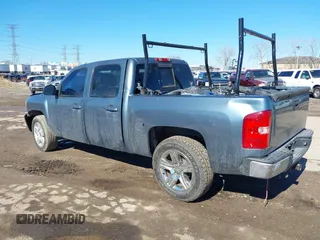 2008 Chevrolet Silverado 1500 1LT with VIN 3GCEC13058G241848, listed as a IAAI auction lot 41666528 with 192,032 mi miles and . Bid and sale history available at DreamBid. Image 3.