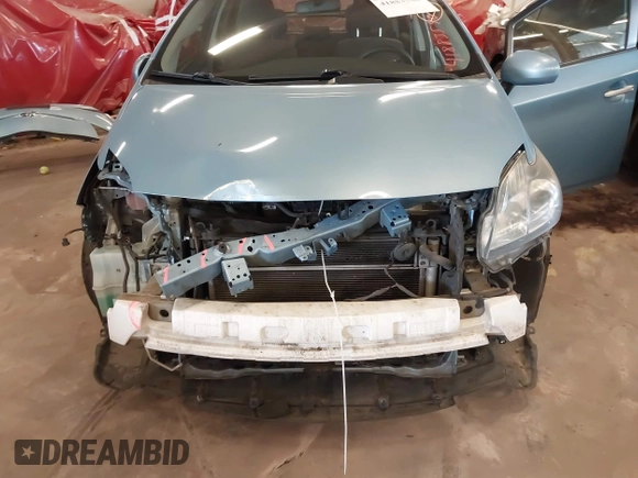 2013 Toyota Prius with VIN JTDKN3DP6D3036427, listed as a IAAI auction lot 41883540 with 173,781 mi miles and . Bid and sale history available at DreamBid. Image 6.