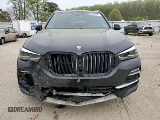 2021 BMW X5 xDrive40i with VIN 5UXCR6C08M9D83268, listed as a Copart auction lot 51781335 with 97,885 mi miles and Salvage title. Bid and sale history available at DreamBid. Image 5.