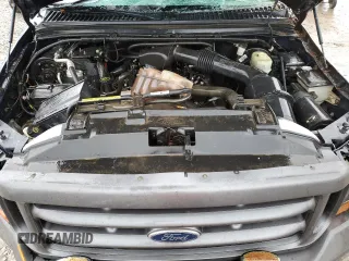 2000 Ford F-250 XL z VIN 1FTNX21L3YED48024, wystawiony jako Copart lot #85497574 z przebiegiem 181 072 mil mil oraz Nie do naprawy • Non repairable. Historia ofert i sprzedaży dostępna na DreamBid. Obrazek 11.