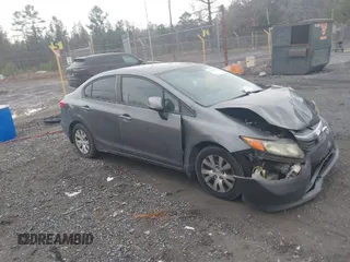 2012 Honda Civic LX z VIN 19XFB2F51CE014178, wystawiony jako IAAI lot #41580976 z przebiegiem 220 950 mil mil oraz . Historia ofert i sprzedaży dostępna na DreamBid. Obrazek 1.