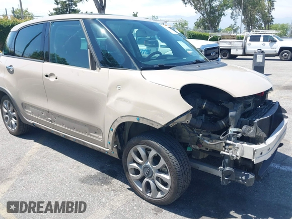 2015 FIAT 500L Urbana Trekking с VIN ZFBCFADH2FZ033204, выставлен на аукционе IAAI как лот 42267755 с пробегом 41 175 миль миль и . История ставок и продаж доступна на DreamBid. Изображение 6.