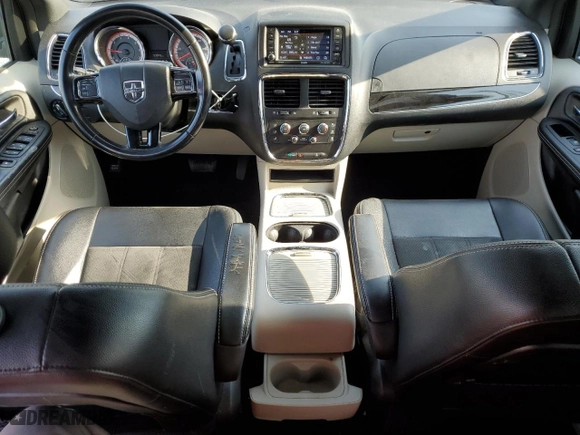 2019 Dodge Grand Caravan SXT with VIN 2C4RDGCG7KR790046, listed as a Copart auction lot 48680005 with 93,840 mi miles and Salvage Title. Bid and sale history available at carsss.com. Image 8.