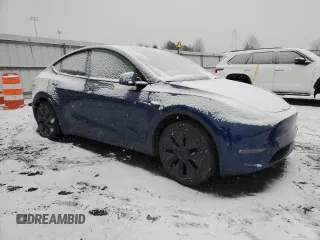 2024 Tesla Model Y Long Range with VIN 7SAYGAEE0RF184074, listed as a Copart auction lot 44333645 with 11,403 mi miles and Salvage Title. Bid and sale history available at DreamBid. Image 4.