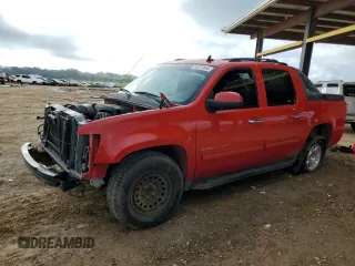 2011 Chevrolet Avalanche LS with VIN 3GNMCEE04BG133722, listed as a Copart auction lot 78831604 with 226,071 mi miles and Salvage Title. Bid and sale history available at carsss.com. Image 1.