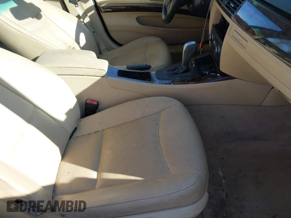 2011 BMW 3 Series 328i xDrive with VIN WBAPK5C54BA660498, listed as a IAAI auction lot 41883414 with 140,938 mi miles and . Bid and sale history available at DreamBid. Image 5.