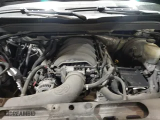 2015 Chevrolet Silverado 1500 LT with VIN 3GCUKREC4FG147784, listed as a IAAI auction lot 41501887 with 135,086 mi miles. Bid and sale history available at carsss.com. Image 10.