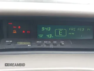 2002 Toyota Avalon XL with VIN 4T1BF28BX2U262186, listed as a IAAI auction lot 41572610 with 164,899 mi miles and . Bid and sale history available at DreamBid. Image 7.