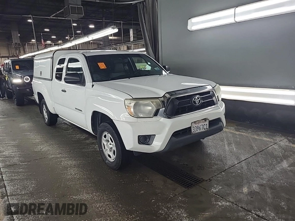 2013 Toyota Tacoma with VIN 5TFTX4CN0DX023945, listed as a IAAI auction lot 42848918 with 322,066 mi miles and . Bid and sale history available at DreamBid. Image 16.