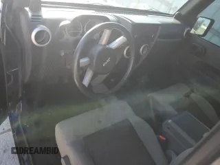 2010 Jeep Wrangler Sahara z VIN 1J4AA5D1XAL227305, wystawiony jako Copart lot #70165554 z przebiegiem Nie podano mil oraz Szkoda całkowita • Salvage title. Historia ofert i sprzedaży dostępna na DreamBid. Obrazek 8.