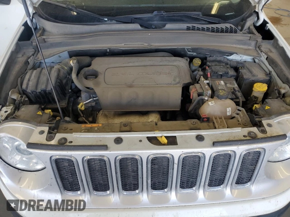 2017 Jeep Renegade Limited z VIN ZACCJBDB2HPG15382, wystawiony jako Copart lot #55858425 z przebiegiem 81 755 mil mil oraz Szkoda całkowita • Salvage title. Historia ofert i sprzedaży dostępna na DreamBid. Obrazek 12.