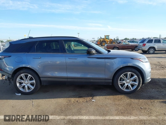 2019 Land Rover Range Rover Velar S с VIN SALYB2EX2KA234404, выставлен на аукционе IAAI как лот 42282476 с пробегом 77 210 миль миль и . История ставок и продаж доступна на DreamBid. Изображение 14.