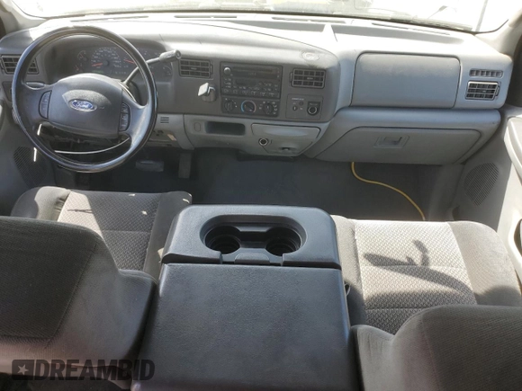 2003 Ford F-250 XL с VIN 1FTNX20L93EA98198, выставлен на аукционе Copart как лот 54366535 с пробегом 210 204 миль миль и Списание • Salvage title. История ставок и продаж доступна на DreamBid. Изображение 8.