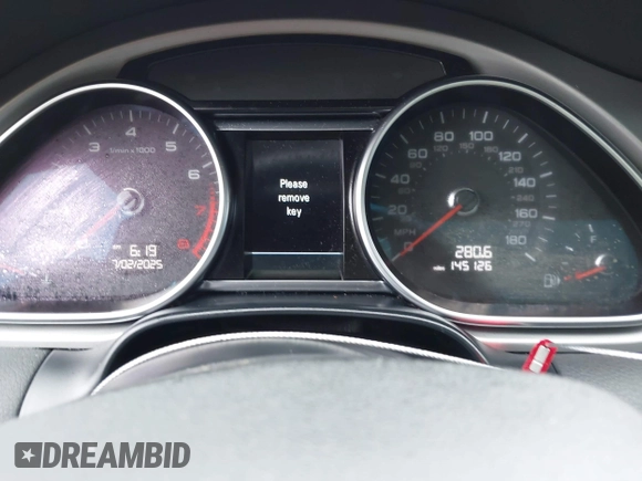 2015 Audi Q7 Premium Plus with VIN WA1LGAFEXFD028885, listed as a IAAI auction lot 42619526 with 145,126 mi miles and . Bid and sale history available at DreamBid. Image 7.