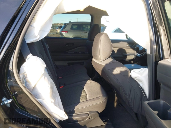 2024 Nissan Pathfinder SV with VIN 5N1DR3BC9RC267290, listed as a IAAI auction lot 41577880 with 4,192 mi miles and . Bid and sale history available at DreamBid. Image 8.