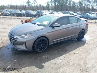 2019 Hyundai Elantra SEL with VIN 5NPD84LF0KH420557, listed as a IAAI auction lot 41450690 with 143,511 mi miles. Bid and sale history available at carsss.com. Image 17.