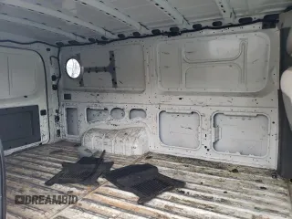 2020 Nissan NV Cargo SV z VIN 1N6BF0KM5LN806590, wystawiony jako Copart lot #78617184 z przebiegiem 147 620 mil mil oraz Szkoda całkowita • Salvage title. Historia ofert i sprzedaży dostępna na DreamBid. Obrazek 11.