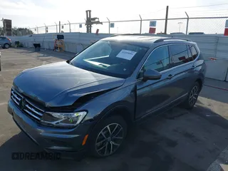 2021 Volkswagen Tiguan SE with VIN 3VV3B7AX8MM071303, listed as a IAAI auction lot 41109686 with 40,684 mi miles and . Bid and sale history available at DreamBid. Image 18.