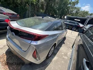 2017 Toyota Prius Plus с VIN JTDKARFP1H3005961, выставлен на аукционе Copart как лот 62180305 с пробегом 143 492 миль миль и Списание • Salvage title. История ставок и продаж доступна на DreamBid. Изображение 4.