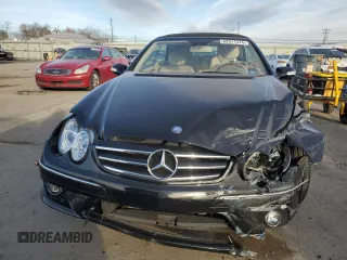 2008 Mercedes-Benz CLK 550 with VIN WDBTK72G88T097807, listed as a Copart auction lot 82911374 with 44,243 mi miles and Salvage Title. Bid and sale history available at DreamBid. Image 5.