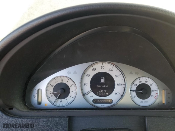 2009 Mercedes-Benz CLK-Class 3.5L with VIN WDBTK56F09F263615, listed as a Copart auction lot 75877104 with 162,245 mi miles and Salvage Title. Bid and sale history available at carsss.com. Image 9.