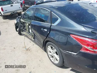 2013 Nissan Altima SV with VIN 1N4AL3AP0DN557255, listed as a IAAI auction lot 42574146 with 185,886 mi miles and . Bid and sale history available at DreamBid. Image 6.