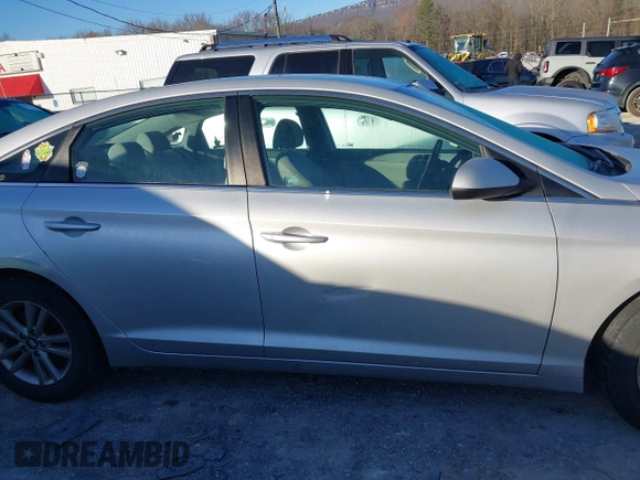 2017 Hyundai Sonata SE with VIN 5NPE24AF6HH446937, listed as a IAAI auction lot 41662562 with 180,436 mi miles. Bid and sale history available at carsss.com. Image 13.