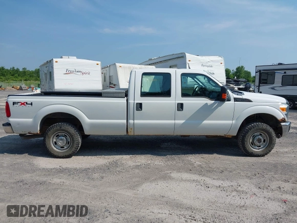 2011 Ford F-250 XL with VIN 1FT7W2B6XBED04727, listed as a IAAI auction lot 42484804 with 59,877 mi miles and . Bid and sale history available at DreamBid. Image 13.