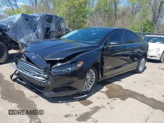 2014 Ford Fusion SE Hybrid with VIN 3FA6P0LU4ER252089, listed as a IAAI auction lot 41982070 with 47,512 mi miles. Bid and sale history available at carsss.com. Image 17.