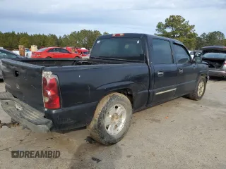 2007 Chevrolet Silverado 1500 LS with VIN 2GCEC13V471136642, listed as a Copart auction lot 42580975 with Not Provided miles and Salvage Title. Bid and sale history available at DreamBid. Image 3.