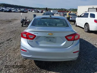 2018 Chevrolet Cruze LS with VIN 1G1BC5SM6J7167431, listed as a IAAI auction lot 41908430 with 126,611 mi miles and . Bid and sale history available at DreamBid. Image 16.