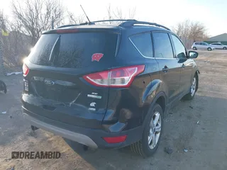 2013 Ford Escape SE with VIN 1FMCU0G94DUB53061, listed as a IAAI auction lot 41781462 with 220,915 mi miles. Bid and sale history available at carsss.com. Image 4.