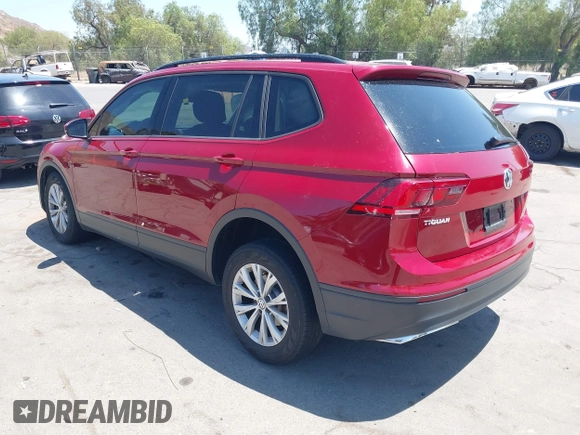 2018 Volkswagen Tiguan S with VIN 3VV1B7AX4JM043324, listed as a IAAI auction lot 42623550 with 62,858 mi miles and . Bid and sale history available at DreamBid. Image 3.