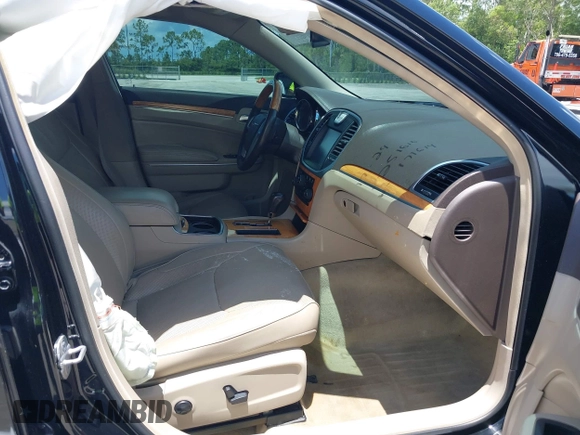 2014 Chrysler 300 C with VIN 2C3CCAKT9EH171614, listed as a IAAI auction lot 39747704 with 129,156 mi miles and . Bid and sale history available at carsss.com. Image 5.