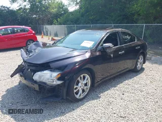 2013 Nissan Maxima S z VIN 1N4AA5AP5DC803696, wystawiony jako IAAI lot #42389667 z przebiegiem 178 695 mil mil oraz . Historia ofert i sprzedaży dostępna na DreamBid. Obrazek 2.