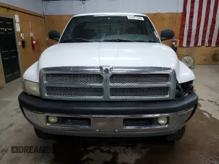 1999 Dodge 2500 with VIN 3B7KF23Z5XG126714, listed as a Copart auction lot 61977325 with 198,740 mi miles and Clean title. Bid and sale history available at DreamBid. Image 5.